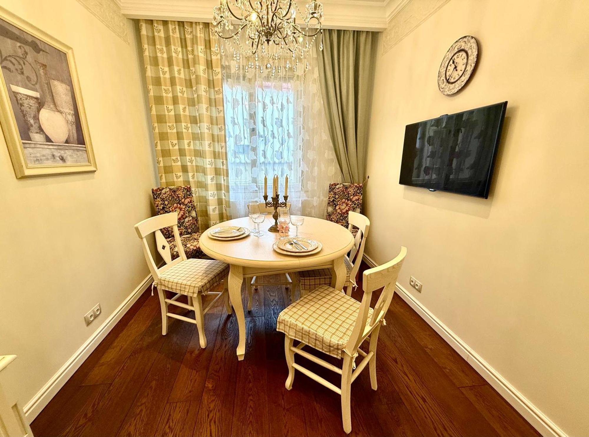 Unique Charles Bridge 2Bdr Apartment. Прага Екстериор снимка